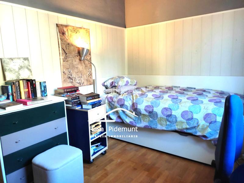 Foto d46ae8b4-ea19-4040-a00a-e1a8750ebb8f. Chalet with fireplace heating parking pool in Roca Grossa Lloret de Mar