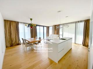 Pis  Passeig d'agustí font. Precioso apartamento frontal al mar!!!
