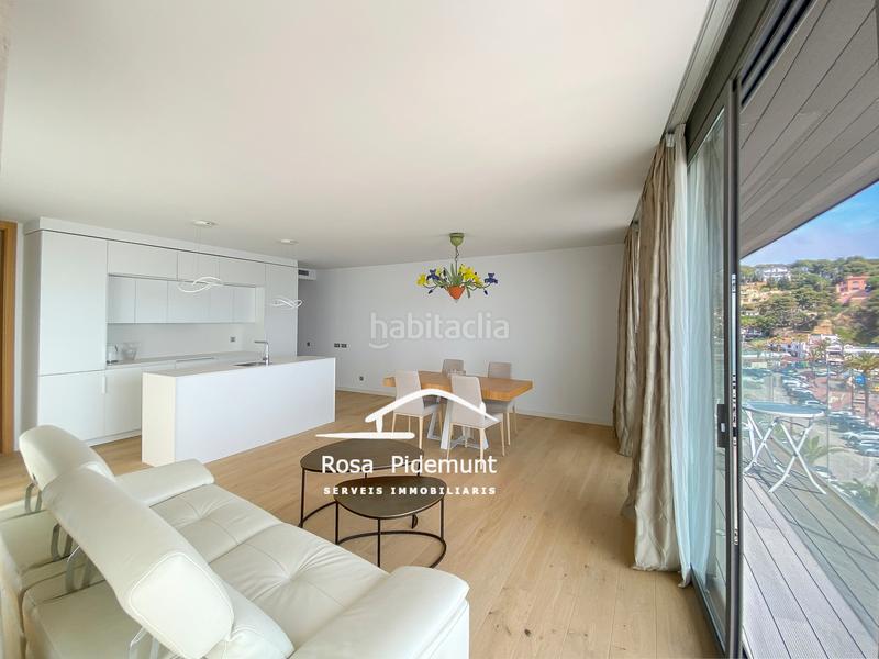 Foto 74ae478b-fb0b-425b-b3a0-e585a2e9391c. Flat with heating parking pool in Centre Lloret de Mar