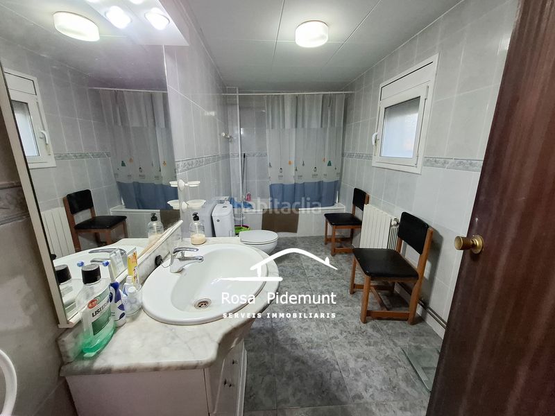 Foto 2a33e322-f9cc-48bb-9008-28c9c6cdc601. Casa amb xemeneia calefacció aparcament piscina a Vidreres