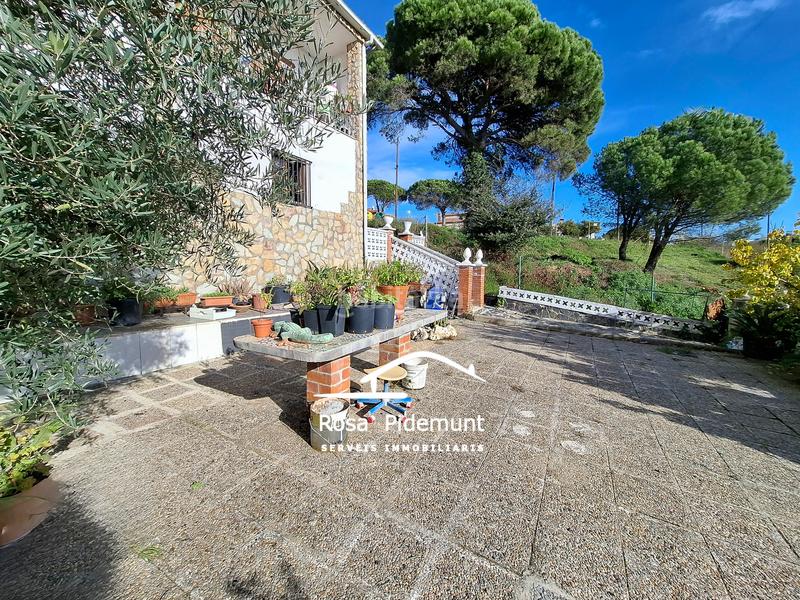 Foto 07b23e83-5b0b-4e35-8a36-f8fcc36c5de3. Maison avec cheminée chauffage parking dans Residencial Park Maçanet de la Selva