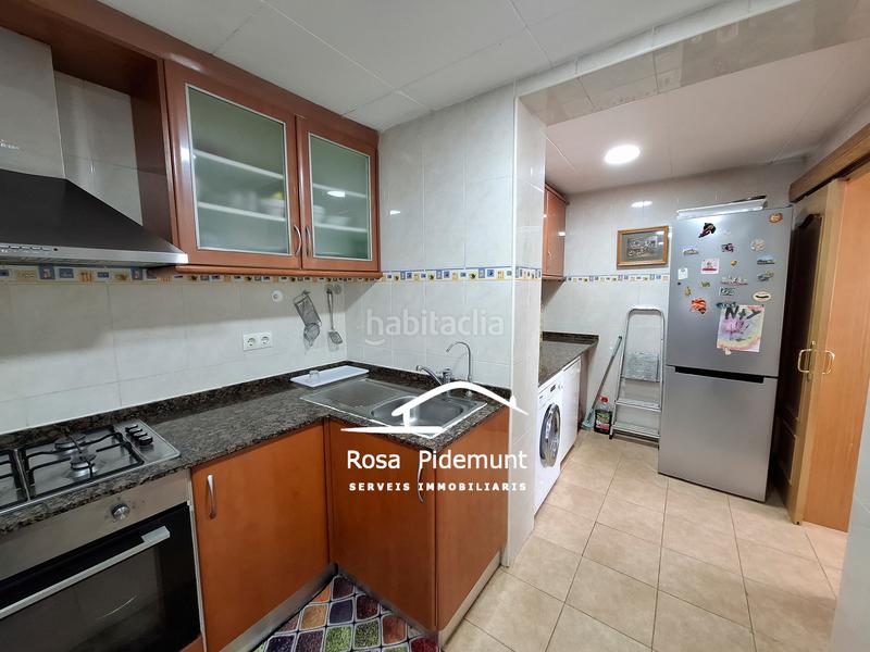 Foto 83780a35-a2ee-44b3-bc5a-e995e2fd606e. Maison avec cheminée chauffage parking dans Residencial Park Maçanet de la Selva