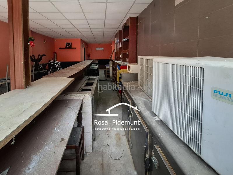 Foto 71a0bcff-01d6-4d5f-b195-6014fc7a8b2a. Local comercial local en pleno paseo!!! en Malgrat de Mar
