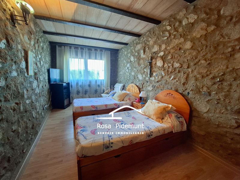Foto 017368ee-81de-45b8-a288-fdfe0512cffb. Casa adossada amb xemeneia calefacció aparcament a Palafolls