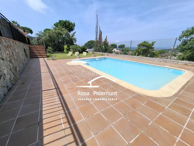 Foto 0177a7b6-5309-479c-8227-24599e02caf8. Casa amb xemeneia calefacció piscina a Aiguaviva Parc Vidreres