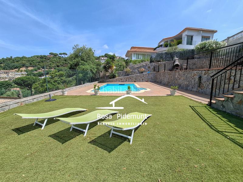 Foto 08a1f93e-b1be-40ae-84e4-e36f70e70ef2. Casa amb xemeneia calefacció piscina a Aiguaviva Parc Vidreres