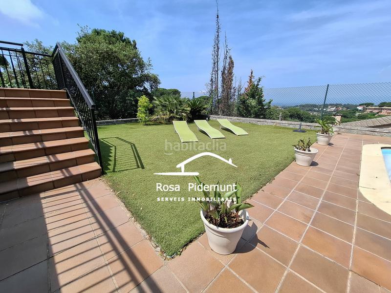 Foto 7735e720-82fe-40c3-9504-fe6c18009122. Casa amb xemeneia calefacció piscina a Aiguaviva Parc Vidreres
