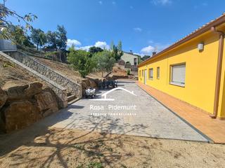 Chalet en Carrer espígol 12. Casa completamente plana!!!