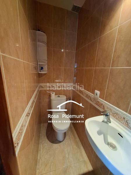 Foto abb0d393-b1ac-45c8-8c9d-56d1a67d42da. Casa con camino riscaldamento parcheggio piscina in Lloret de Mar