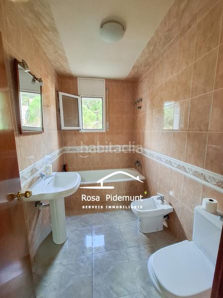 Foto bd10dbe1-9900-4cd8-ae7d-890ea50b6395. Casa con camino riscaldamento parcheggio piscina in Lloret de Mar