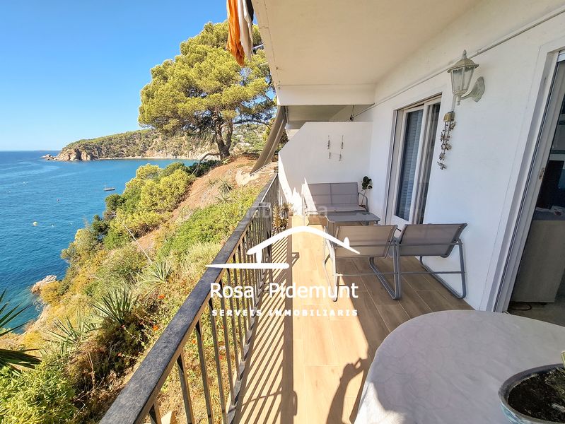 Foto 4e4e61a8-3d97-4c52-9343-684912f8b473. Piso  frontal al mar!!! en Santa Maria de Llorell Tossa de Mar