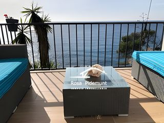 Flat  Urbanització cala llevadó. Piso frontal al mar!!!
