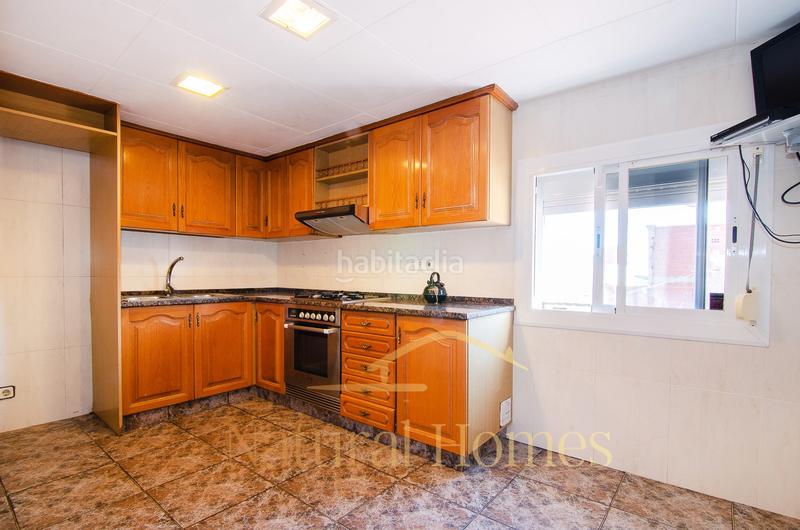 Foto 50f92486-6d56-47e8-a15f-b8a256cd7d14. Ático  en venta : espacio y vistas al mar en un solo lugar en Mataró