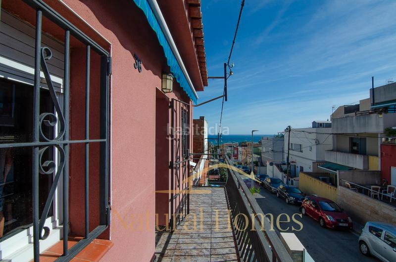Foto f1f0563c-7577-44f0-93cf-bbdcb385e154. Ático  en venta : espacio y vistas al mar en un solo lugar en Mataró