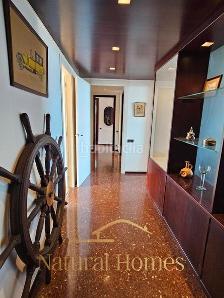 Foto 5ad40f00-fa58-4a76-bb9d-f2f06236d765. Lloguer dúplex amb xemeneia calefacció aparcament piscina a Sant Vicenç de Montalt