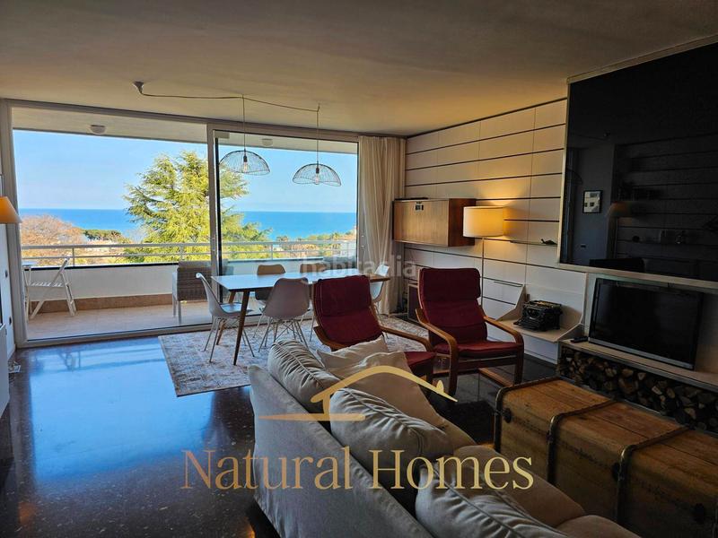 Foto f74e8c3b-2553-4104-a08d-1b97e32d2e75. Location duplex avec cheminée chauffage parking piscine dans Sant Vicenç de Montalt