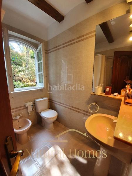 Foto 752459ce-d1a5-4f04-8e64-3f0dba3d98f8. Rent chalet with fireplace heating parking pool in Sant Andreu de Llavaneres