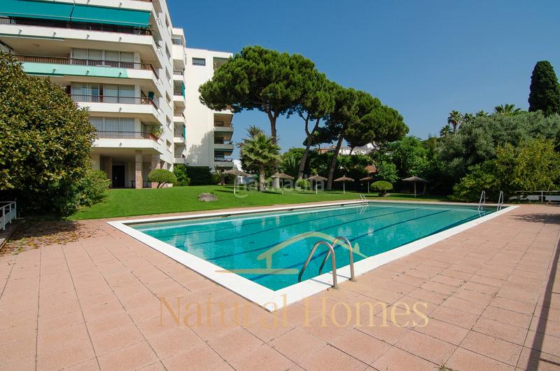 Foto a8a4aabe-5c74-4699-8dec-98207d896c53. Pis amb aparcament piscina a Sant Vicenç Platja Sant Vicenç de Montalt