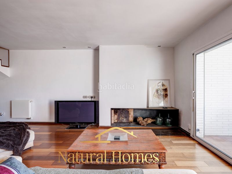 Foto d0862276-eda1-44a2-8f01-f31c65244575. Casa adossada amb xemeneia calefacció aparcament piscina a Sant Andreu de Llavaneres