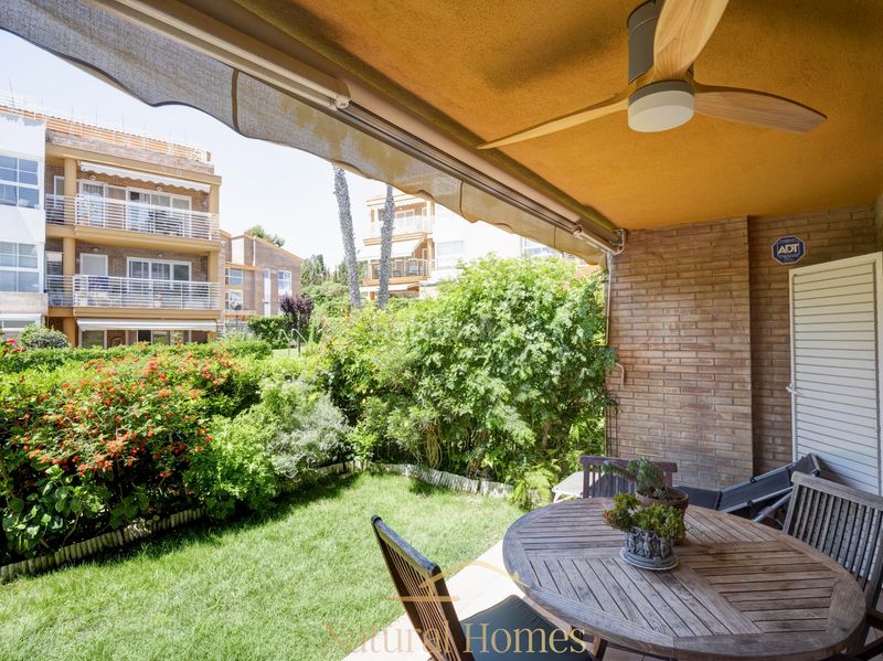 Foto 8a393827-4177-4645-a837-ce67772b232f. Pis amb calefacció aparcament piscina a El Balís Sant Andreu de Llavaneres