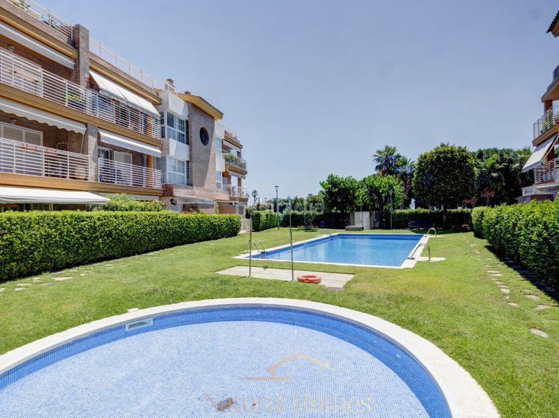 Foto e0efeee8-e437-47db-b86f-128da4f98579. Pis amb calefacció aparcament piscina a El Balís Sant Andreu de Llavaneres