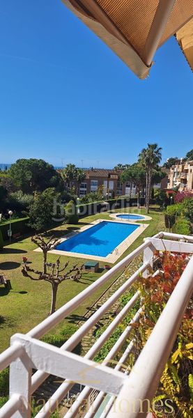 Foto e8a18f8e-e84e-49a1-92ec-a32a54388b3b. Lloguer àtic amb calefacció piscina a El Balís Sant Andreu de Llavaneres