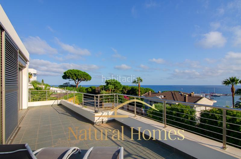 Foto 16c1601f-bc24-490e-8efa-f5a70600c2d4. Xalet amb calefacció aparcament piscina a Urbanitzacions Arenys de Mar