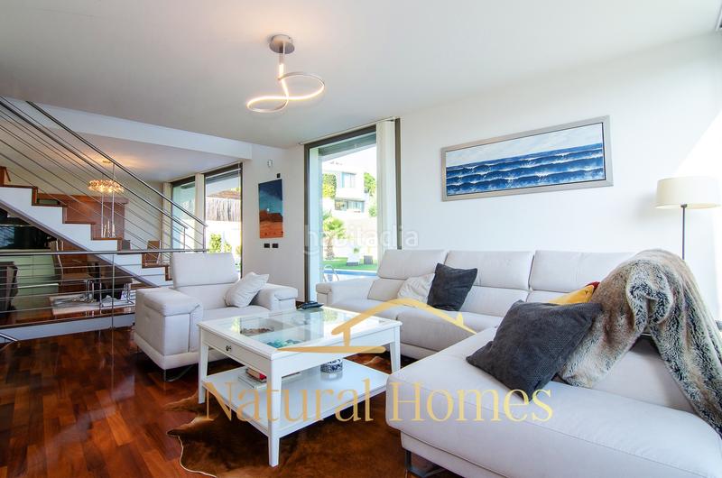 Foto 1abbf14b-0dc8-410d-ae15-68466141ade3. Xalet amb calefacció aparcament piscina a Urbanitzacions Arenys de Mar