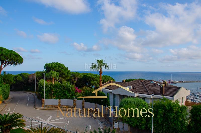 Foto 291c0a1a-6b9b-4e54-8d75-134a8e1d110b. Xalet amb calefacció aparcament piscina a Urbanitzacions Arenys de Mar