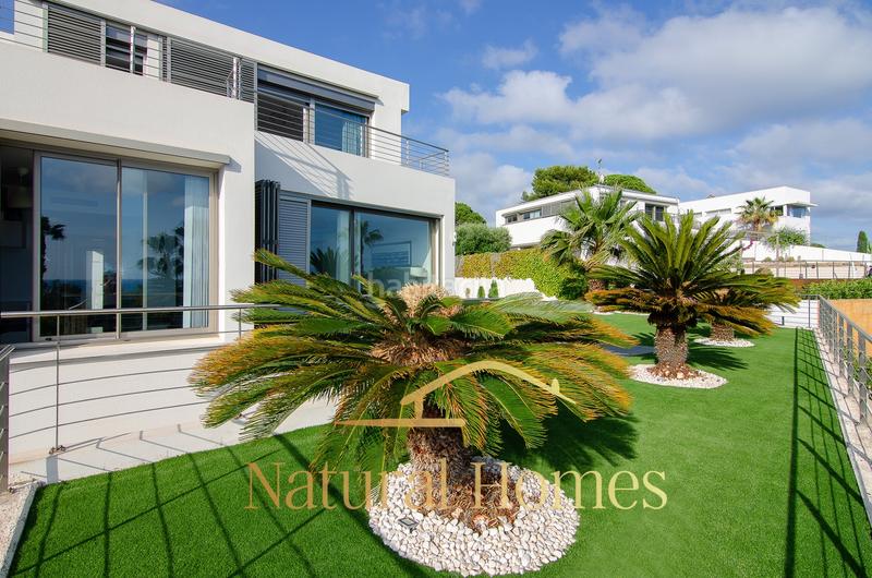 Foto af1f3783-1a15-4f36-9817-6a978e901ff9. Xalet amb calefacció aparcament piscina a Urbanitzacions Arenys de Mar