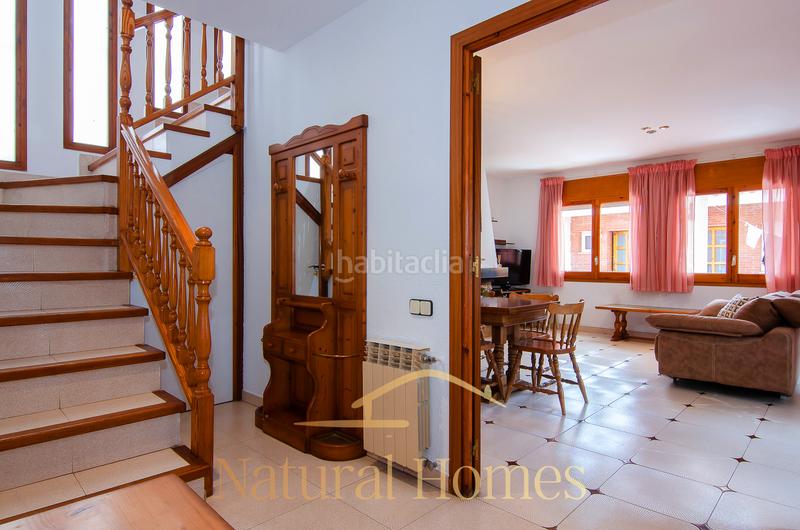 Foto fd85d0d7-78d7-4d73-9a65-da0d0518e577. Chalet avec cheminée parking piscine dans Arenys de Munt