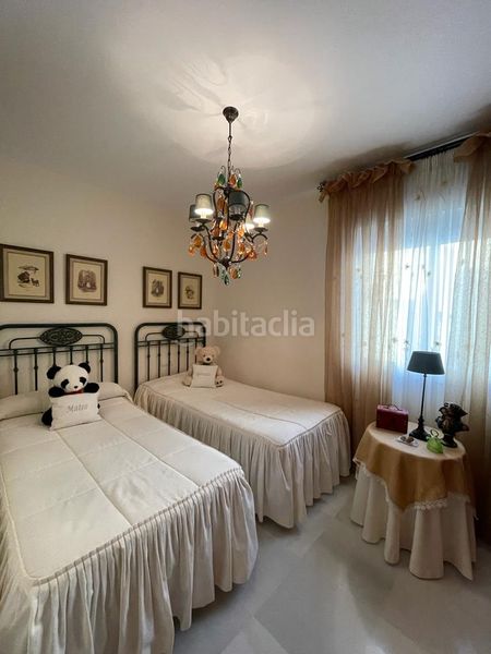 Foto 0c56d3d4-2b26-49f3-af76-abfa60d330cd. Chalet en Caleta de Velez