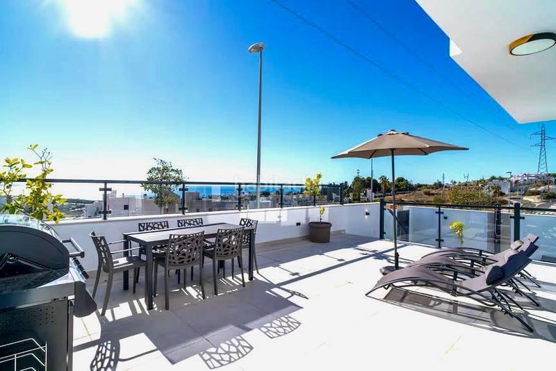 Foto cd22b88f-0c4c-40f9-8fa8-53bacdcc1bda. Chalet en n/a en Capistrano Nerja