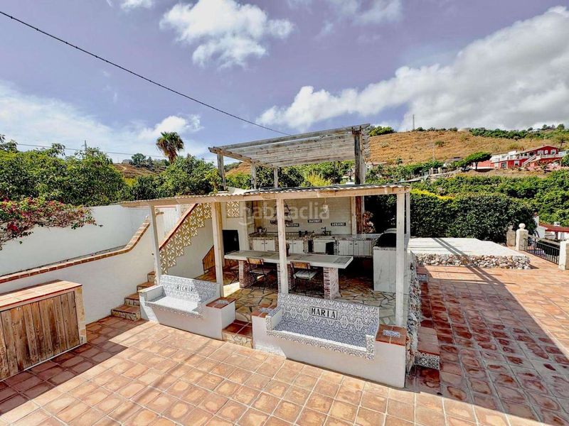 Foto b7d83f5b-bd90-4656-a42f-f77dc9940985. Xalet amb piscina a Capistrano Nerja