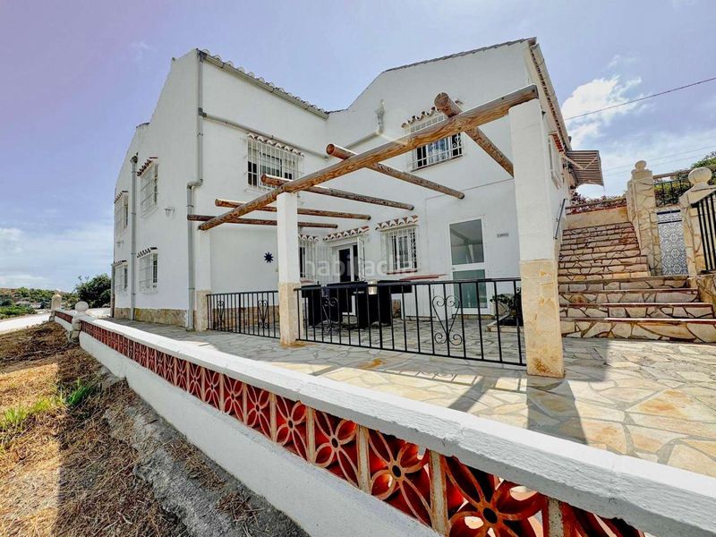 Foto c3e95916-3882-4773-a926-7ab70ee7e8bf. Xalet amb piscina a Capistrano Nerja