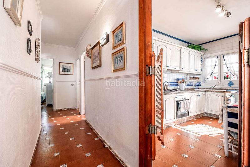 Foto 2c895001-a88a-4a82-8e00-bdb5b6eb0b86. Maison dans Avda Pescia - Ctra de Frigiliana Nerja