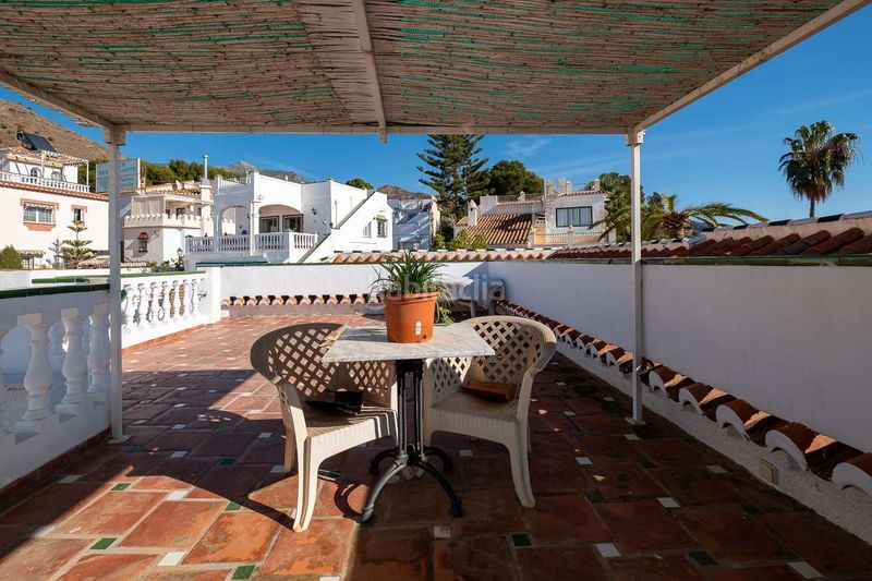Foto 2d6c50bc-d34f-4201-801c-c61274633ba6. Maison dans Avda Pescia - Ctra de Frigiliana Nerja
