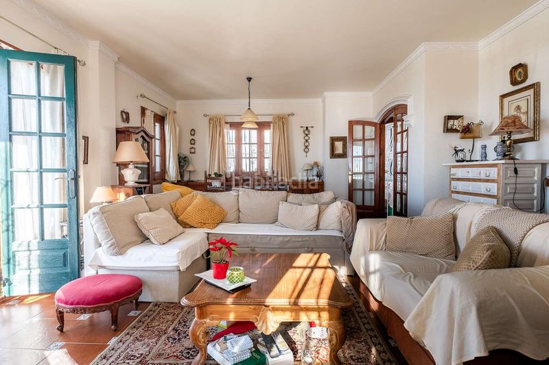 Foto 80b72433-f5c1-43f9-bcf0-ac447e0b6c5c. Maison dans Avda Pescia - Ctra de Frigiliana Nerja