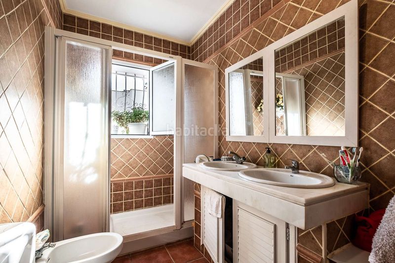 Foto 8ef30e50-1cf1-4722-8944-ee4172308ca0. Maison dans Avda Pescia - Ctra de Frigiliana Nerja