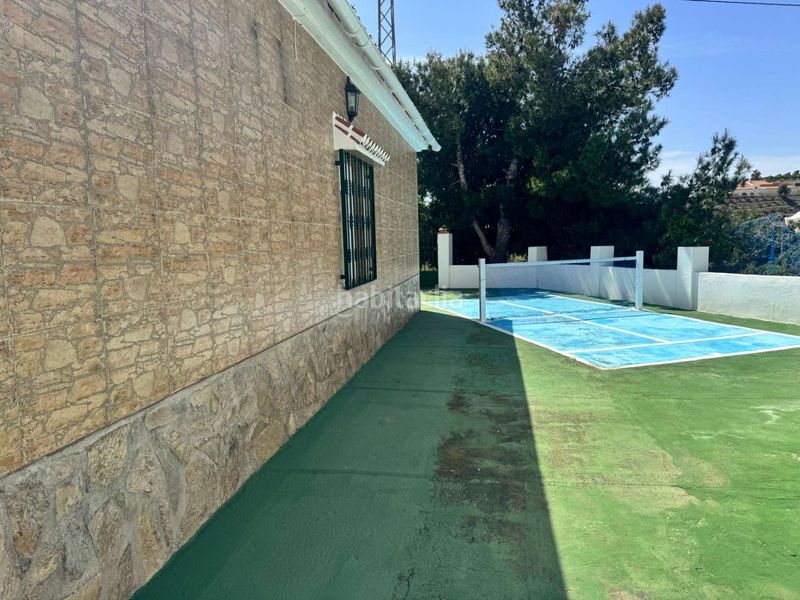 Foto aed20970-848f-465d-af53-eba6cc1a40af. Bauernhof mit pool in Lagos