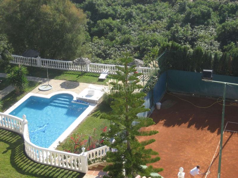 Foto 58463d7b-ee67-4357-a498-a30f13bac3b5. Chalet avec chauffage piscine dans Urbanización Santa Rosa Torrox