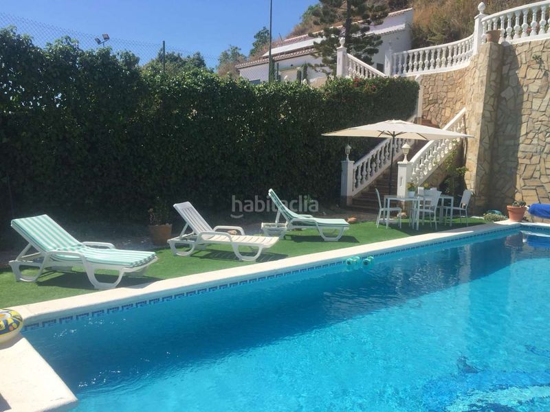 Foto ec761e5e-31d3-4b13-8a19-3314eb1c707b. Chalet avec chauffage piscine dans Urbanización Santa Rosa Torrox