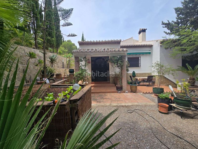 Foto 897a8311-84b7-4435-a011-bba10d3d1cb2. Masia a n/a a Torrox pueblo Torrox