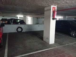 Aparcament cotxe  Carrer de pallars