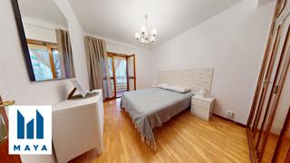 Flat in Descubridores-Escritores