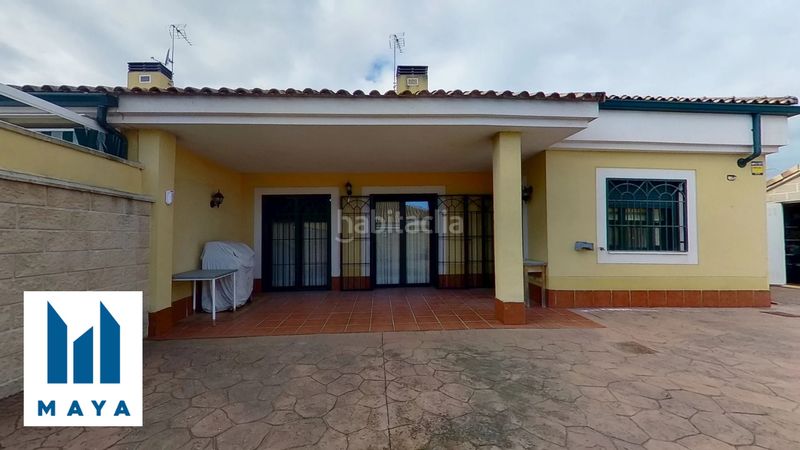 Foto ed7ed4fc-53ad-4727-ba56-bf8d4fcfa5ce. Casa aparellada amb calefacció aparcament piscina a Escalona