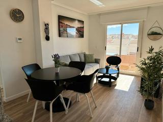 Apartament en Calle parodi hermanos 180. Acogedor apartamento reformado en las calas torrevieja
