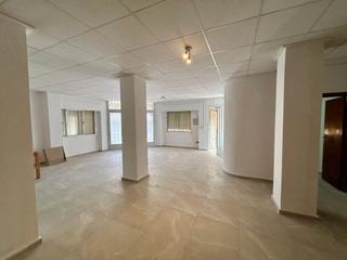 Erdgeschoss  Calle finlandia 21. Oportunidad única a escasos metros de la playa de los locos