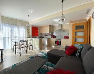 Etagenwohnung in Pueblo. En venta: acogedor apartamento con vistas al mar en el centro de