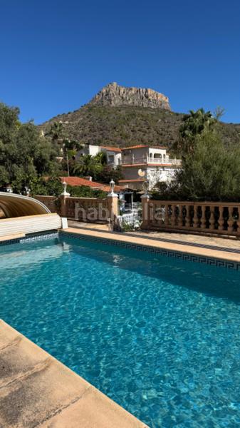 Foto 076697b5-968e-4f40-a5eb-ea3b09c6014d. Chalet avec cheminée parking piscine dans Maryvilla Calp